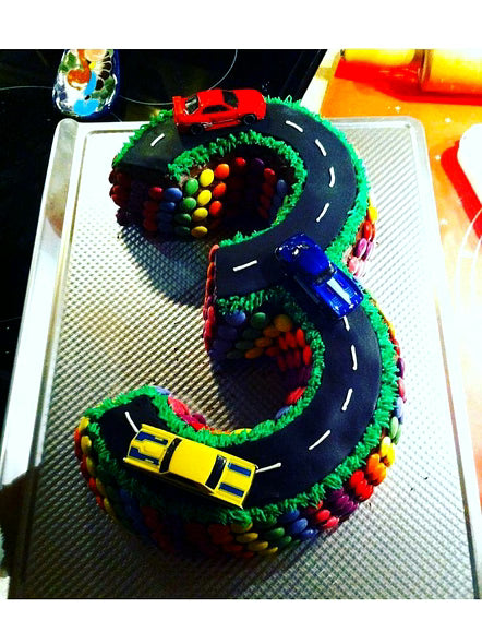 ARTISTIC CAKES FOR ALL OCCASIONS HOMEMADE